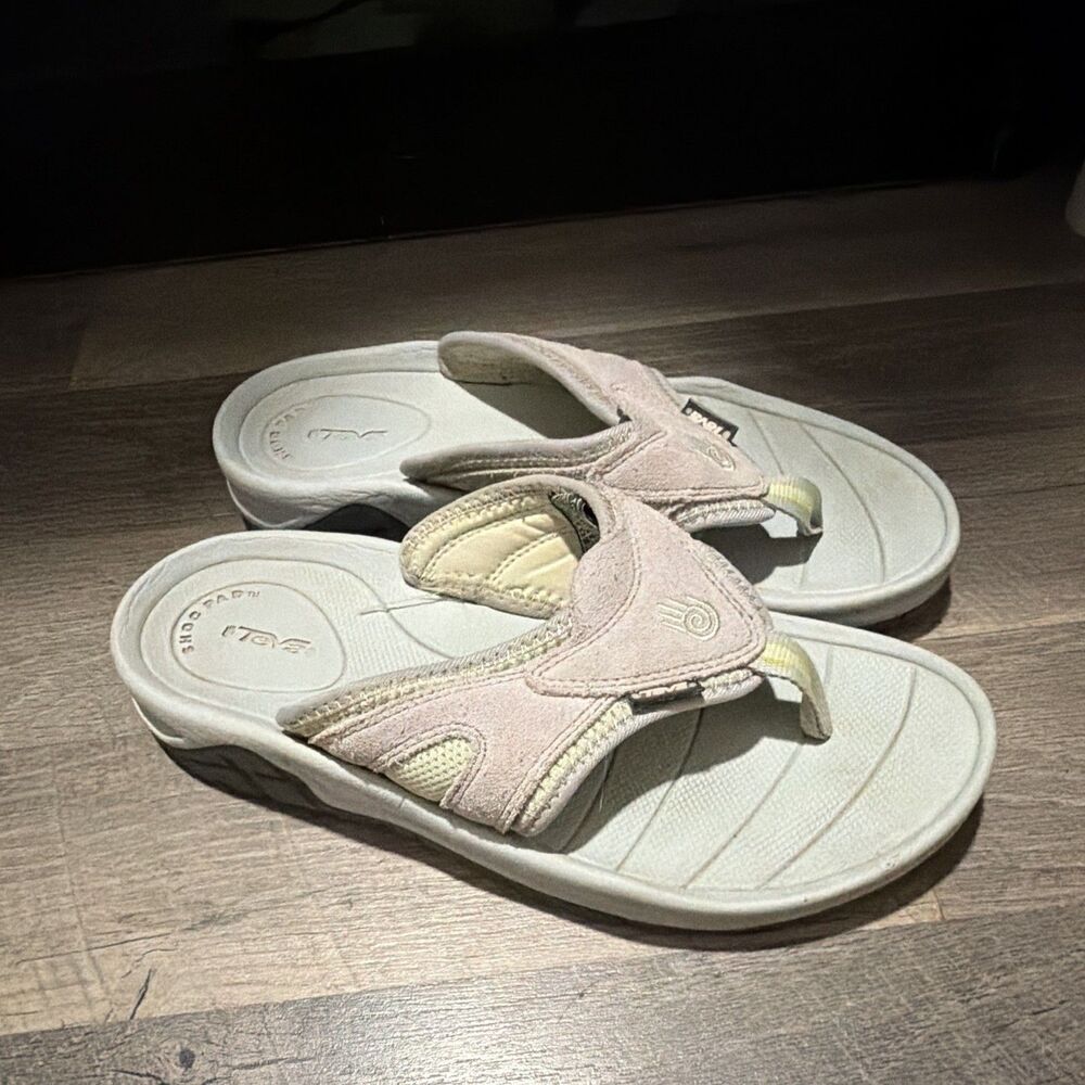 Teva Women's Thong Flip Flop Sandals S/N 6463 Off-White Beige Size US 10 / EU 41